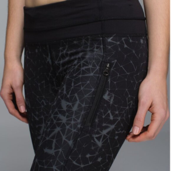 Lululemon Inspire Tight II *Full-On Luxtreme (Mesh) in Star Crushed Coal Black - Picture 2 of 11
